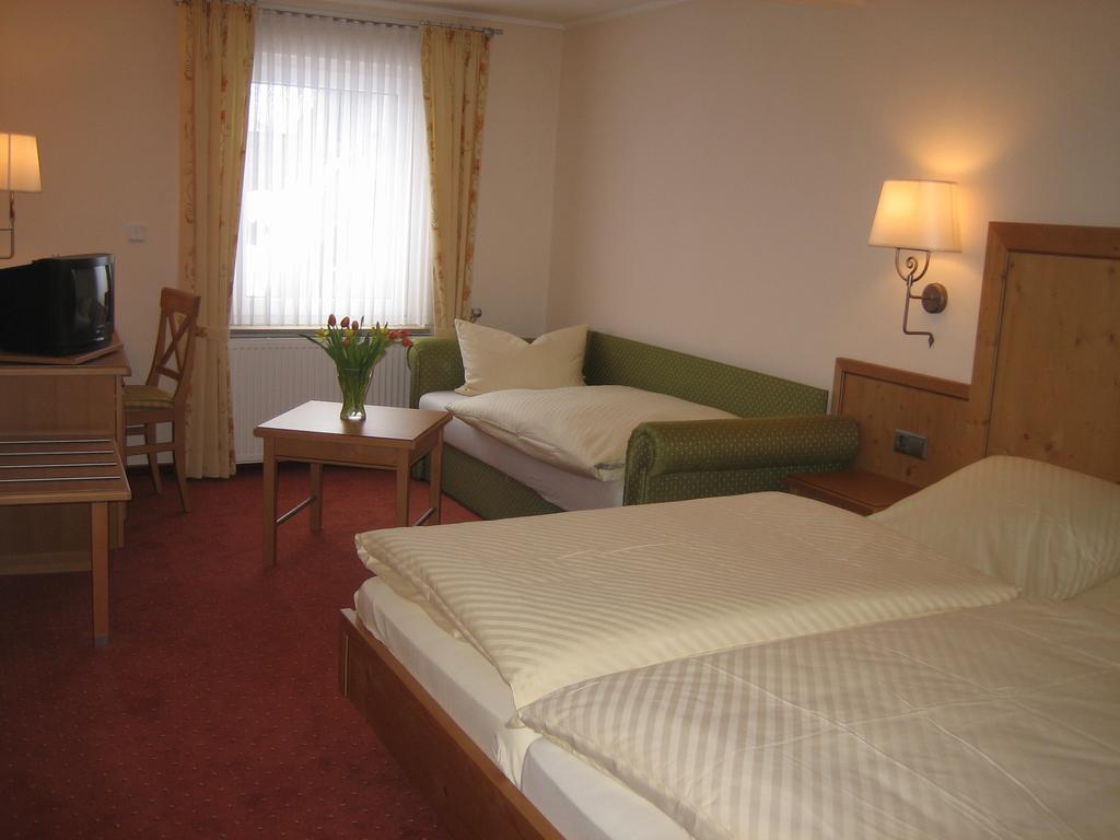 Hotel Lindenhof Meschede Zewnętrze zdjęcie