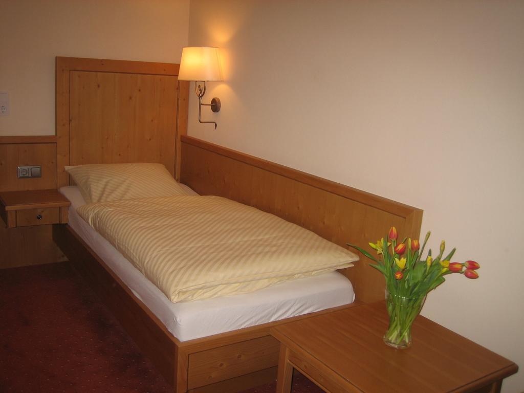 Hotel Lindenhof Meschede Pokój zdjęcie