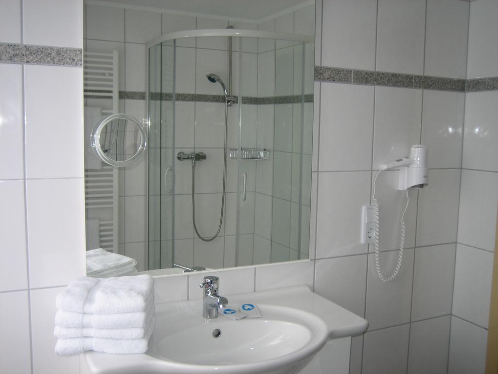 Hotel Lindenhof Meschede Pokój zdjęcie